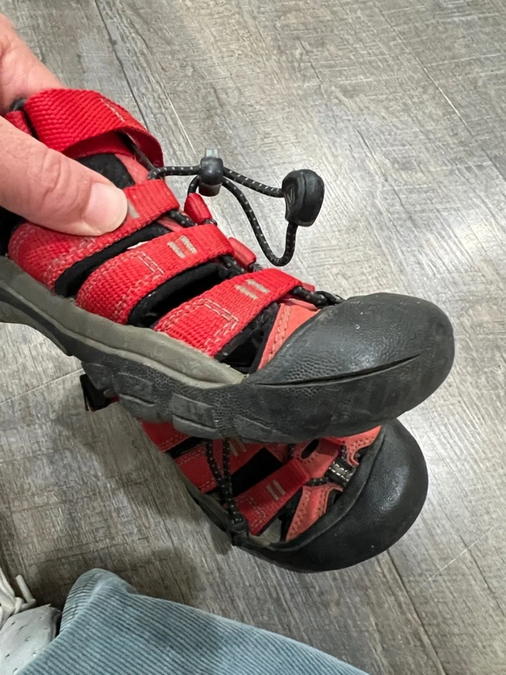 KEEN Kids Red and Black Closed-Toe Outdoor Sandals